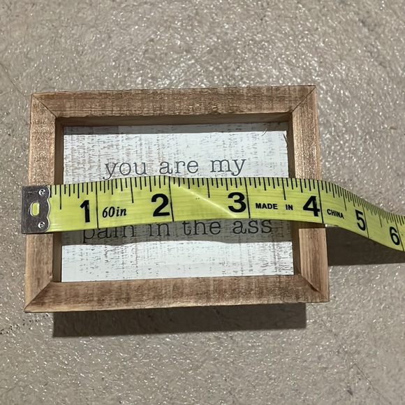 Small Inset Box Sign - Picture 2 of 4